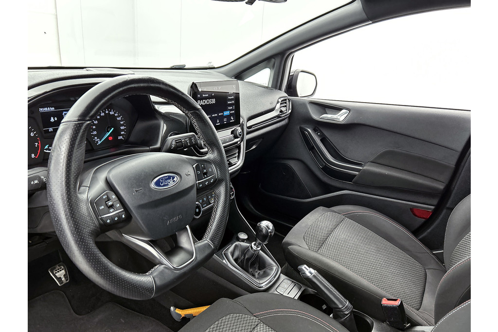 Ford Fiesta 1.0 EcoBoost ST-Line (NAVIGATIE, CARPLAY, LED, STUURBEDIENING, CLIMA, 1e EIGENAAR, GOED ONDERHOUDEN) 48618634-6.jpg | Autocentrum Brabant Breda