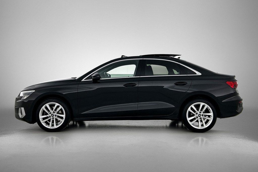 Audi A3 Limousine 30 TFSI Business edition (PANORAMADAK, ELEKT. WEGKLAPBARE TREKHAAK, SPORTSTOELEN, 1e EIGENAAR) 48622390-1.jpg | Autocentrum Brabant Breda