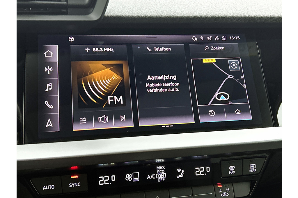 Audi A3 Limousine 30 TFSI Business edition (PANORAMADAK, ELEKT. WEGKLAPBARE TREKHAAK, SPORTSTOELEN, 1e EIGENAAR) 48622390-18.jpg | Autocentrum Brabant Breda