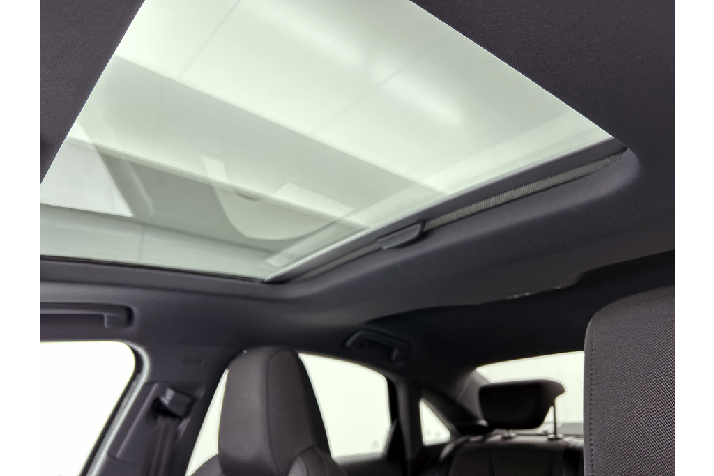 Audi A3 Limousine 30 TFSI Business edition (PANORAMADAK, ELEKT. WEGKLAPBARE TREKHAAK, SPORTSTOELEN, 1e EIGENAAR) 48622390-4.jpg | Autocentrum Brabant Breda