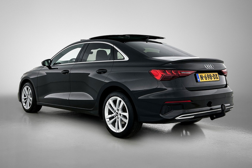 Audi A3 Limousine 30 TFSI Business edition (PANORAMADAK, ELEKT. WEGKLAPBARE TREKHAAK, SPORTSTOELEN, 1e EIGENAAR) 48622390-6.jpg | Autocentrum Brabant Breda