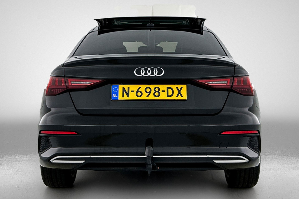 Audi A3 Limousine 30 TFSI Business edition (PANORAMADAK, ELEKT. WEGKLAPBARE TREKHAAK, SPORTSTOELEN, 1e EIGENAAR) 48622390-7.jpg | Autocentrum Brabant Breda