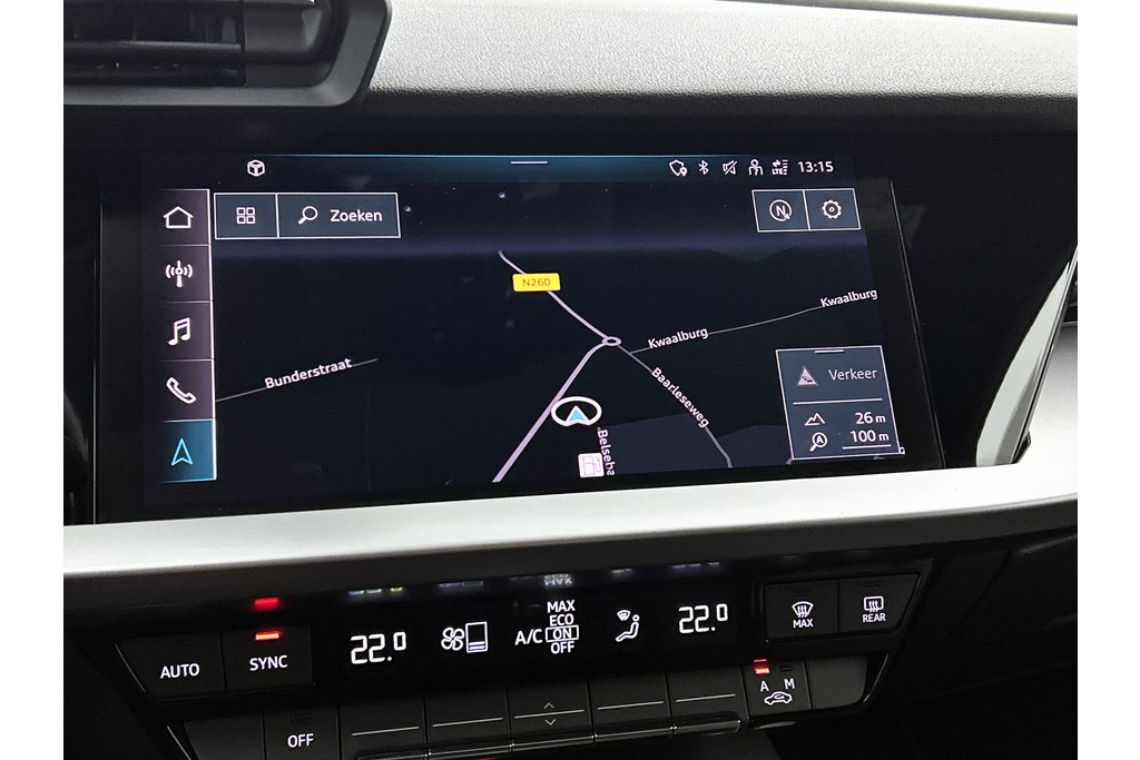 Audi A3 Limousine 30 TFSI Business edition (PANORAMADAK, ELEKT. WEGKLAPBARE TREKHAAK, SPORTSTOELEN, 1e EIGENAAR) 48622390-9.jpg | Autocentrum Brabant Breda