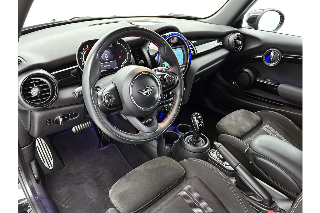 MINI Mini 1.5 Cooper JCW Chili Serious Business(NL-auto, Kuipstoelen, StoelV, Navi, Climate Con, Parkeersensoren, Etc) 48675227-10.jpg | Autocentrum Brabant Breda