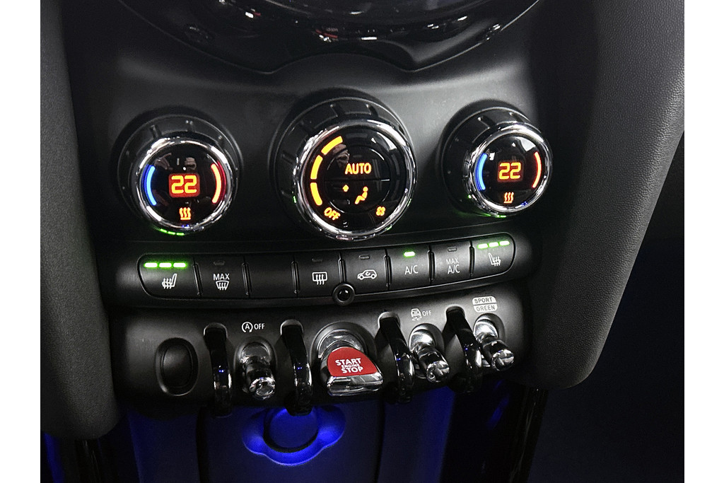 MINI Mini 1.5 Cooper JCW Chili Serious Business(NL-auto, Kuipstoelen, StoelV, Navi, Climate Con, Parkeersensoren, Etc) 48675227-5.jpg | Autocentrum Brabant Breda