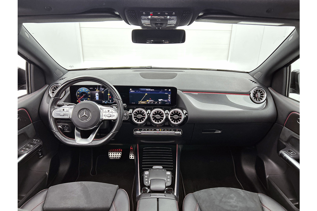 Mercedes-Benz B-Klasse 180 Business Solution AMG | SFEER | PANO | NL-AUTO | STOELVERW | CARPLAY | ACHTERCAM |ETC 48685163-1.jpg | Autocentrum Brabant Breda