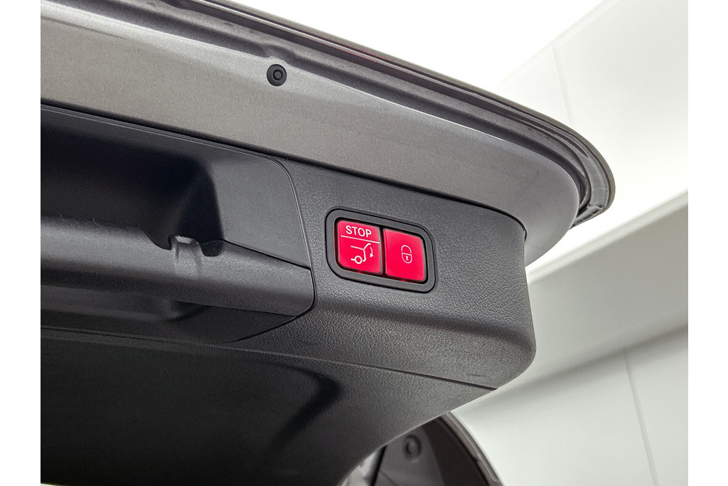 Mercedes-Benz B-Klasse 180 Business Solution AMG | SFEER | PANO | NL-AUTO | STOELVERW | CARPLAY | ACHTERCAM |ETC 48685163-13.jpg | Autocentrum Brabant Breda