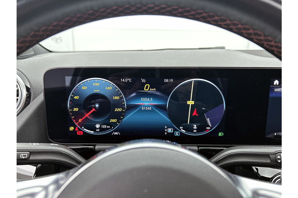 Mercedes-Benz B-Klasse 180 Business Solution AMG | SFEER | PANO | NL-AUTO | STOELVERW | CARPLAY | ACHTERCAM |ETC 48685163-16.jpg | Autocentrum Brabant Breda