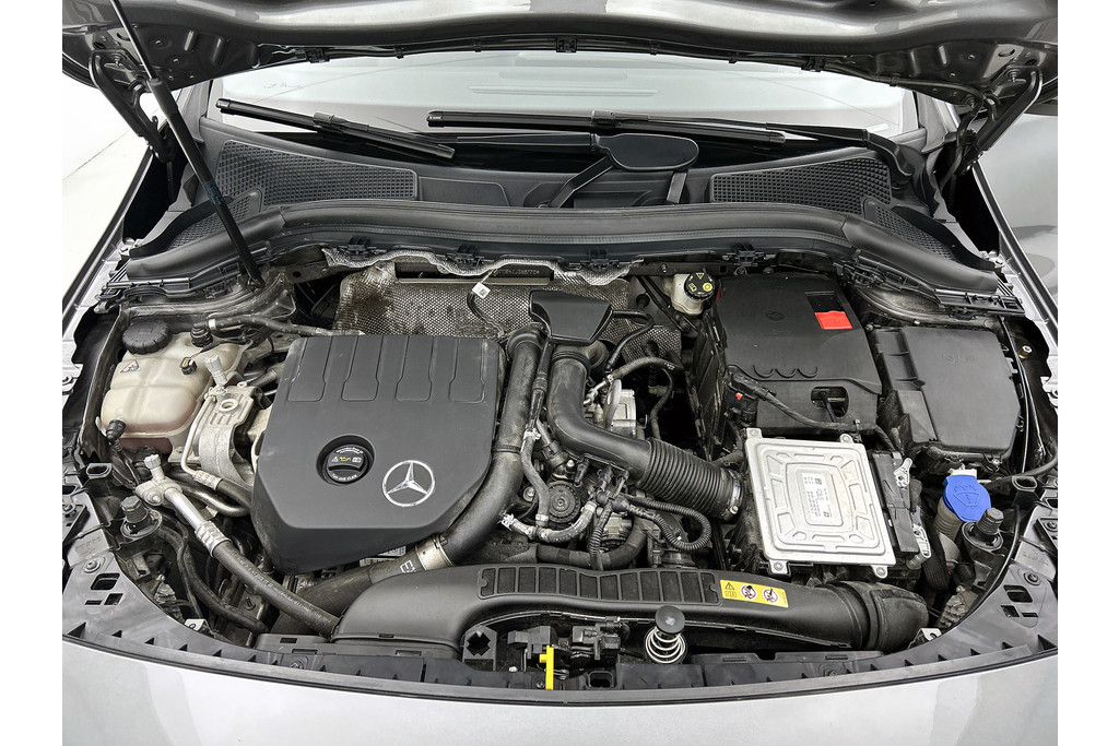 Mercedes-Benz B-Klasse 180 Business Solution AMG | SFEER | PANO | NL-AUTO | STOELVERW | CARPLAY | ACHTERCAM |ETC 48685163-18.jpg | Autocentrum Brabant Breda