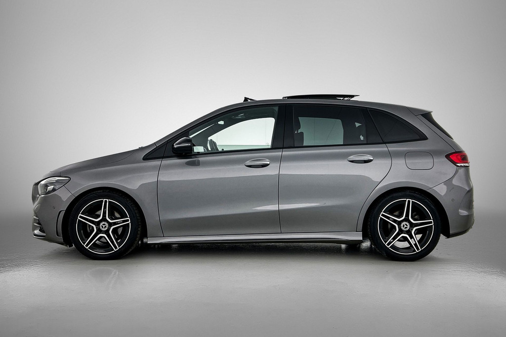 Mercedes-Benz B-Klasse 180 Business Solution AMG | SFEER | PANO | NL-AUTO | STOELVERW | CARPLAY | ACHTERCAM |ETC 48685163-2.jpg | Autocentrum Brabant Breda