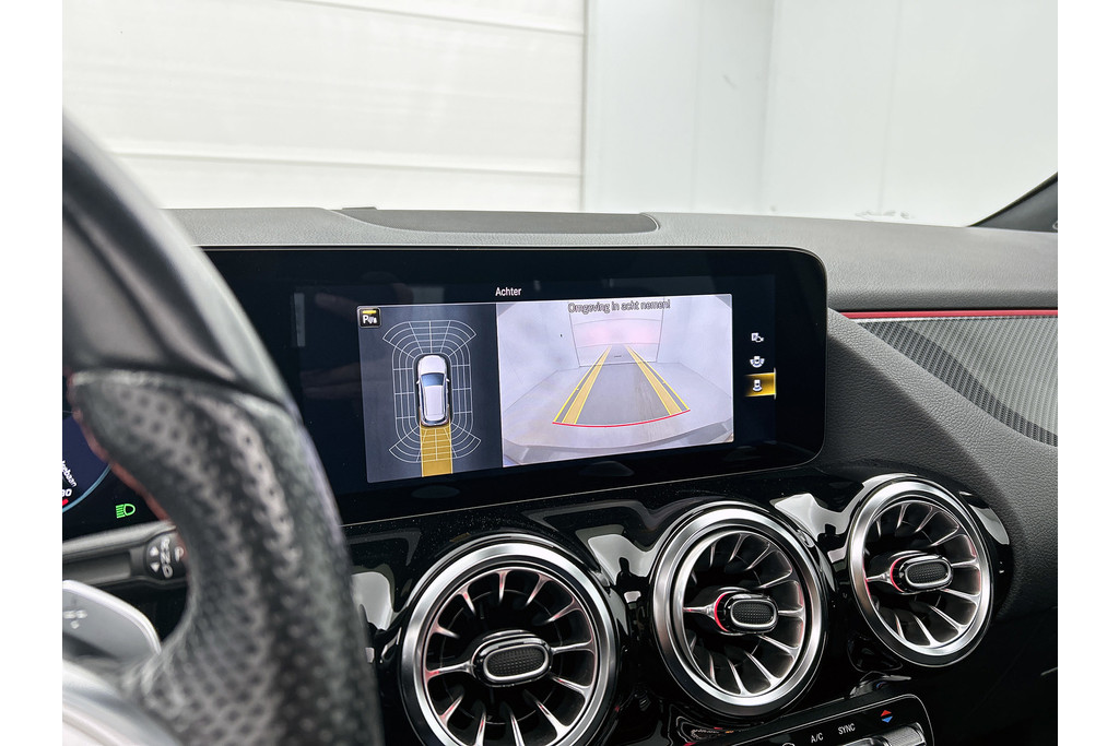 Mercedes-Benz B-Klasse 180 Business Solution AMG | SFEER | PANO | NL-AUTO | STOELVERW | CARPLAY | ACHTERCAM |ETC 48685163-5.jpg | Autocentrum Brabant Breda