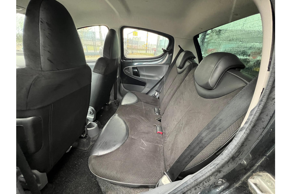 Citroën C1 1.0-12V Exclusive | AUTOMAAT | AIRCO | GOED ONDERHOUDEN | NL-AUTO 48687151-8.jpg | Autocentrum Brabant Breda