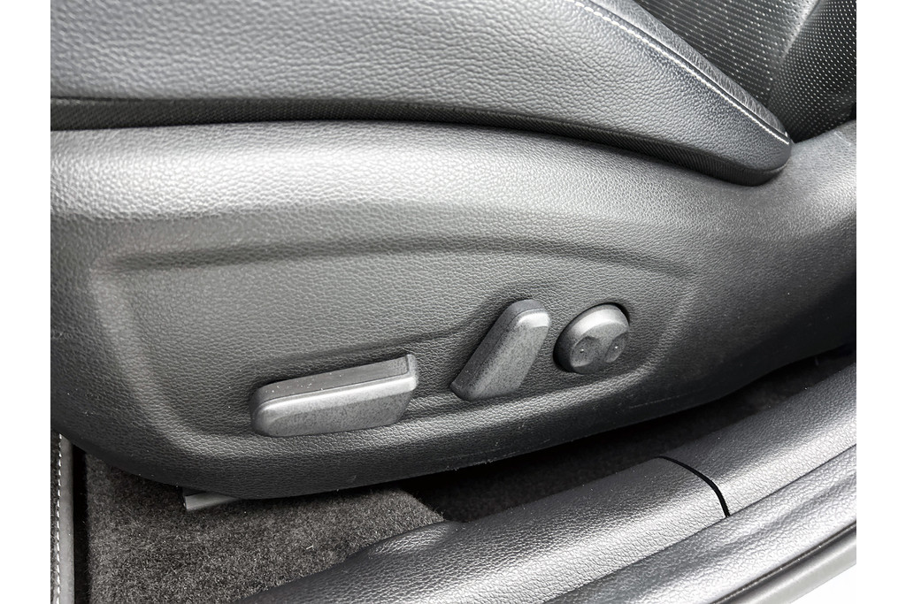 Kia Ceed Sportswagon 1.4 T-GDi ExecutiveLine | PANO | STOEL VERW +KOEL | STUURVERW | MEM SEATS | ADD CRUISE | ACHTERCAM | JBL | 48690985-21.jpg | Autocentrum Brabant Breda