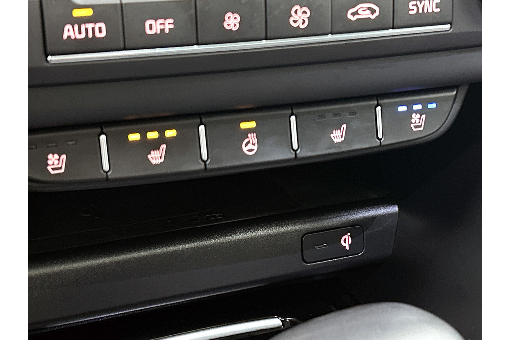 Kia Ceed Sportswagon 1.4 T-GDi ExecutiveLine | PANO | STOEL VERW +KOEL | STUURVERW | MEM SEATS | ADD CRUISE | ACHTERCAM | JBL | 48690985-41.jpg | Autocentrum Brabant Breda