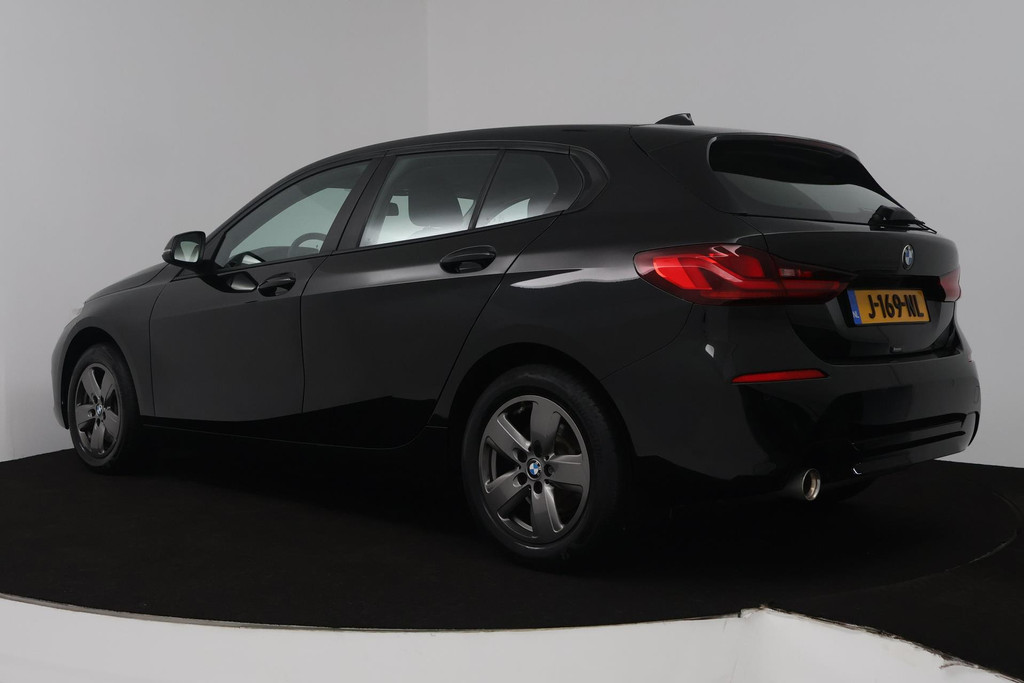 BMW 1-serie 118i Executive Edition (PARKEERSENSOREN, DIGITALE COCKPIT, NAVIGATIE, CRUISE CONTROL, DEALER ONDERHOUDEN) 48691422-4.jpg | Autocentrum Brabant Breda