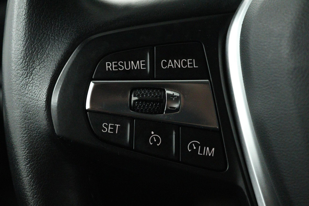 BMW 1-serie 118i Executive Edition (PARKEERSENSOREN, DIGITALE COCKPIT, NAVIGATIE, CRUISE CONTROL, DEALER ONDERHOUDEN) 48691422-7.jpg | Autocentrum Brabant Breda