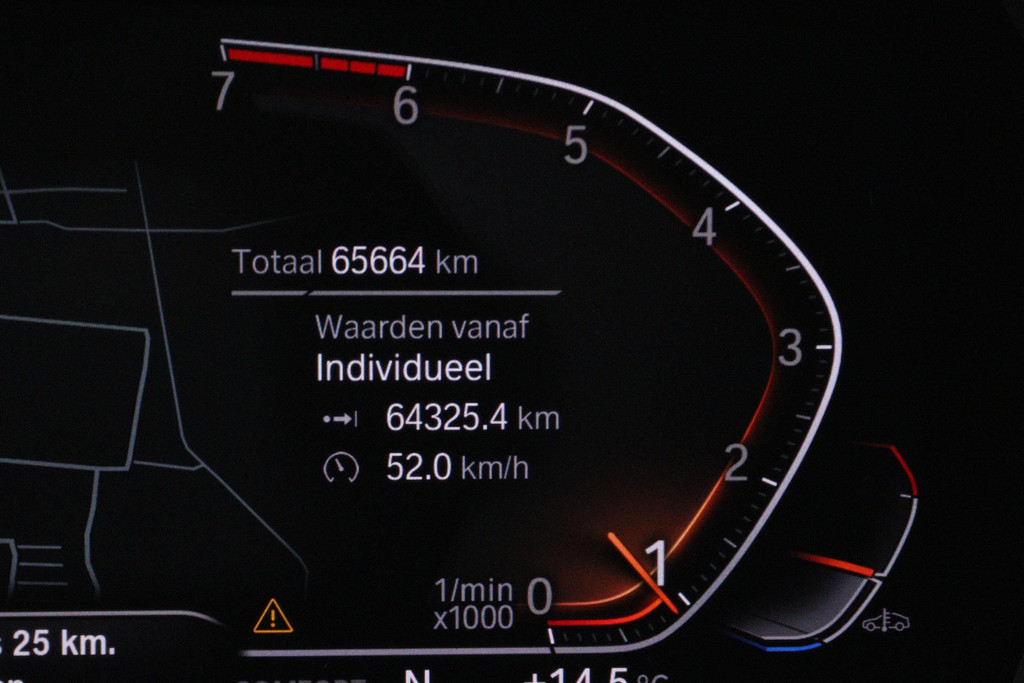 BMW 1-serie 118i Executive Edition (PARKEERSENSOREN, DIGITALE COCKPIT, NAVIGATIE, CRUISE CONTROL, DEALER ONDERHOUDEN) 48691422-9.jpg | Autocentrum Brabant Breda