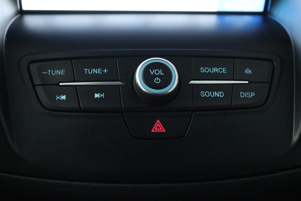 Ford Kuga 1.5 EcoBoost Titanium (PARKEERSENSOREN, ACHTERUITRIJCAMERA, LANE-ASSIST, CRUISE CONTROL, NAVIGATIE, SONY AUDIO) 48691475-17.jpg | Autocentrum Brabant Breda