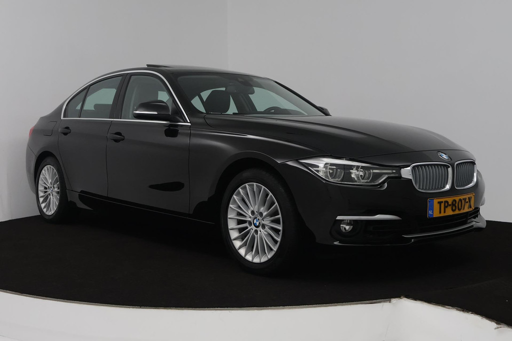 BMW 3 Serie 318i Luxury Edition (PANORAMADAK, DIGITALE COCKPIT, STOELVERWARMING, NAVIGATIE, LEER) 48691632-14.jpg | Autocentrum Brabant Breda