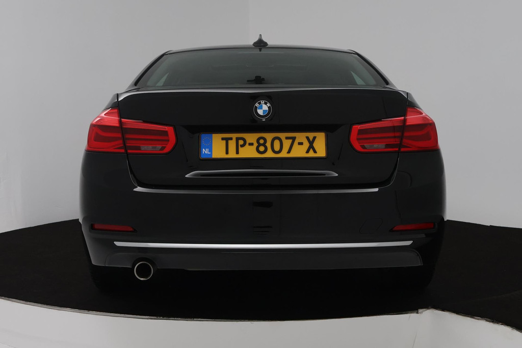 BMW 3 Serie 318i Luxury Edition (PANORAMADAK, DIGITALE COCKPIT, STOELVERWARMING, NAVIGATIE, LEER) 48691632-7.jpg | Autocentrum Brabant Breda