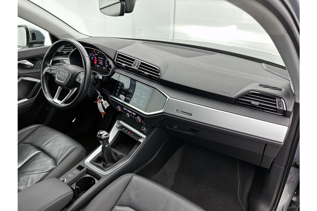 Audi Q3 35 TFSI Pro Line business(Goed OnderH, Navi, B&O, StoelV, Parkeersensoren, Leder, Cruise Con, Etc) 48699050-22.jpg | Autocentrum Brabant Breda