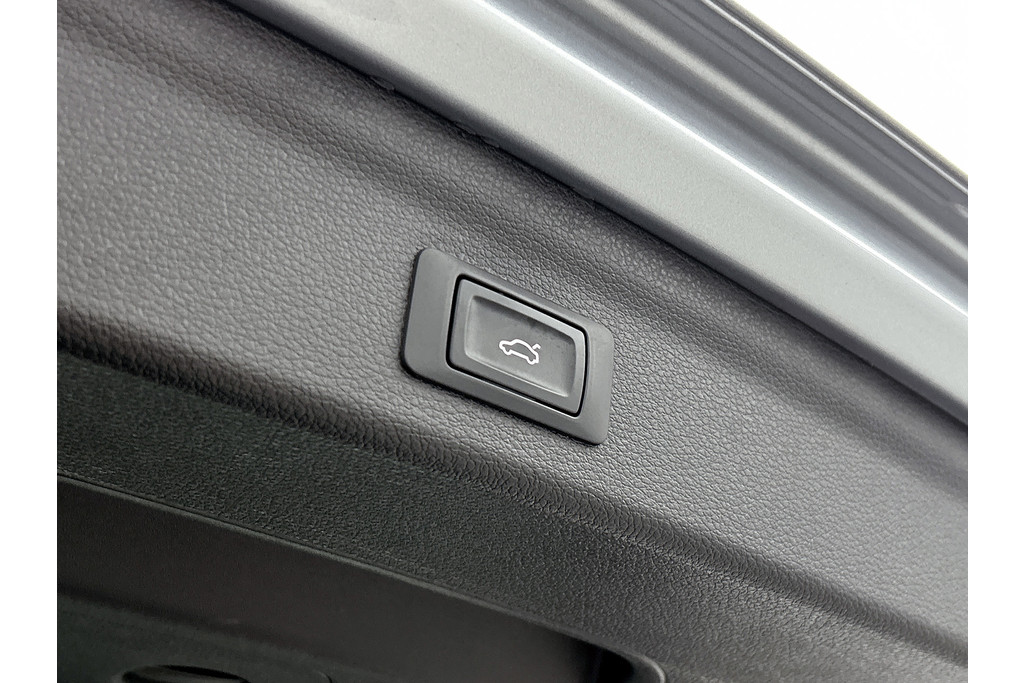 Audi Q3 35 TFSI Pro Line business(Goed OnderH, Navi, B&O, StoelV, Parkeersensoren, Leder, Cruise Con, Etc) 48699050-23.jpg | Autocentrum Brabant Breda