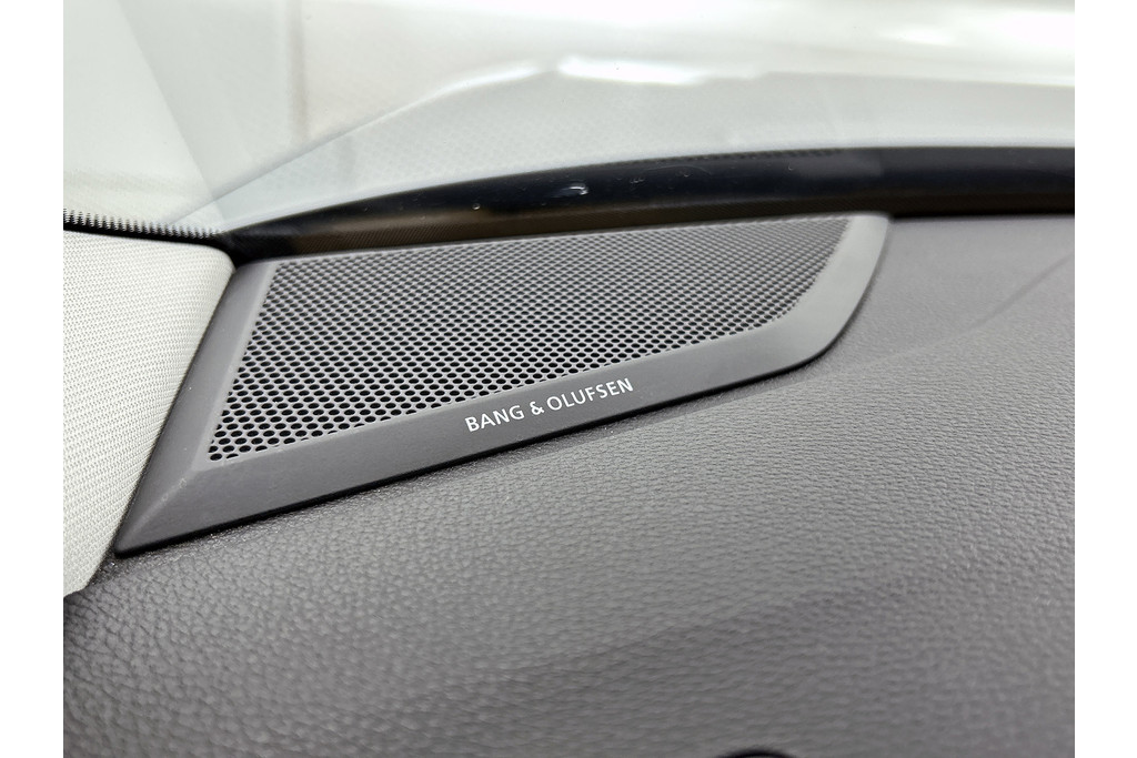 Audi Q3 35 TFSI Pro Line business(Goed OnderH, Navi, B&O, StoelV, Parkeersensoren, Leder, Cruise Con, Etc) 48699050-7.jpg | Autocentrum Brabant Breda