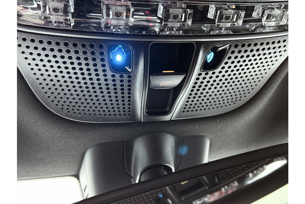 Mercedes-Benz GLC Coupé 250 AMG 4Matic Ambition(NL-auto, Navi, Panorama, Carplay, Camera, PDC V+A, Cruise Con, Etc) 48699217-22.jpg | Autocentrum Brabant Breda