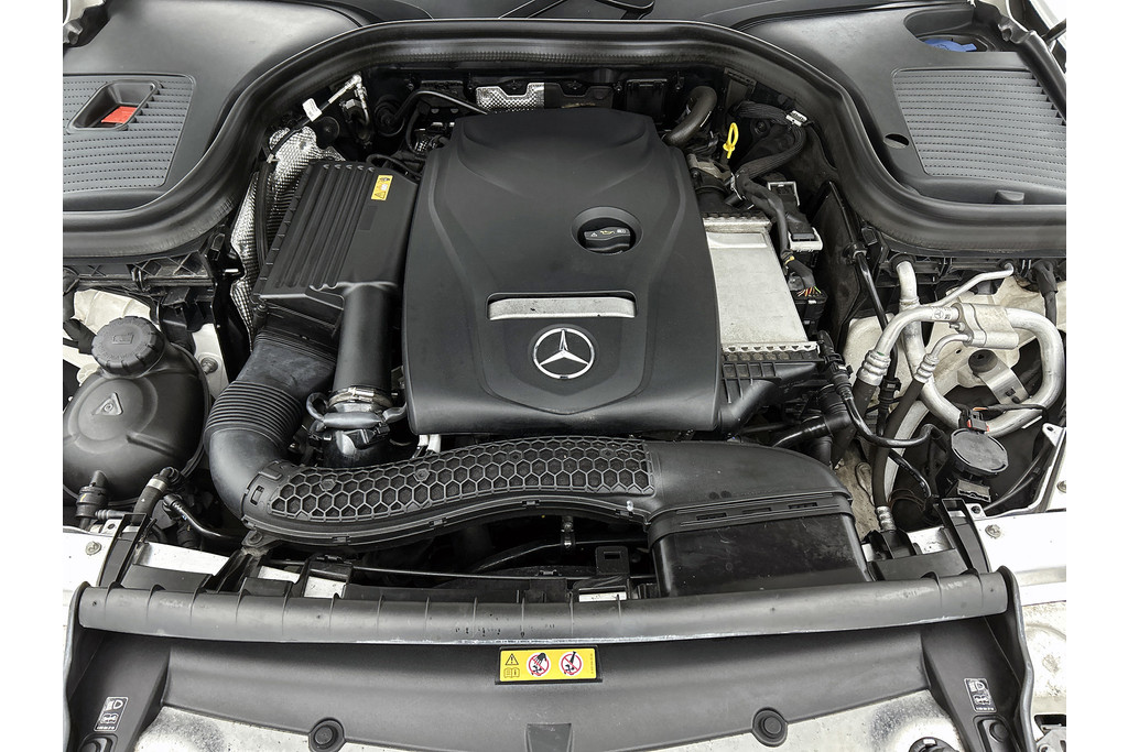 Mercedes-Benz GLC Coupé 250 AMG 4Matic Ambition(NL-auto, Navi, Panorama, Carplay, Camera, PDC V+A, Cruise Con, Etc) 48699217-36.jpg | Autocentrum Brabant Breda