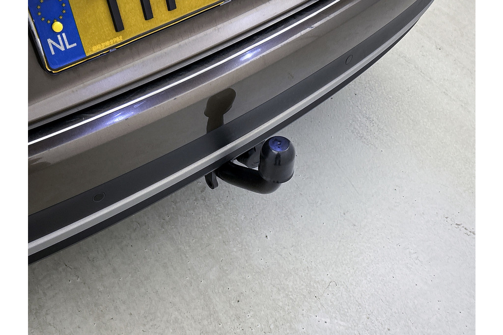 Renault Grand Scénic 1.3 TCe Bose 7p. (NL-auto, Navi, Trekhaak, Parkeersensoren, StoelV, Cruise Con, Etc) 48699303-14.jpg | Autocentrum Brabant Breda