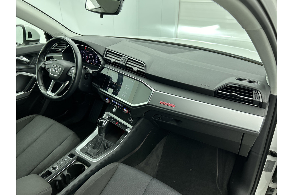 Audi Q3 40 TFSI quattro Advanced Pro S-Line (Dealer OnderH, Navi, StoelV, Parkeersensoren, Climate Con, Cruise Con, Etc) 48699367-10.jpg | Autocentrum Brabant Breda
