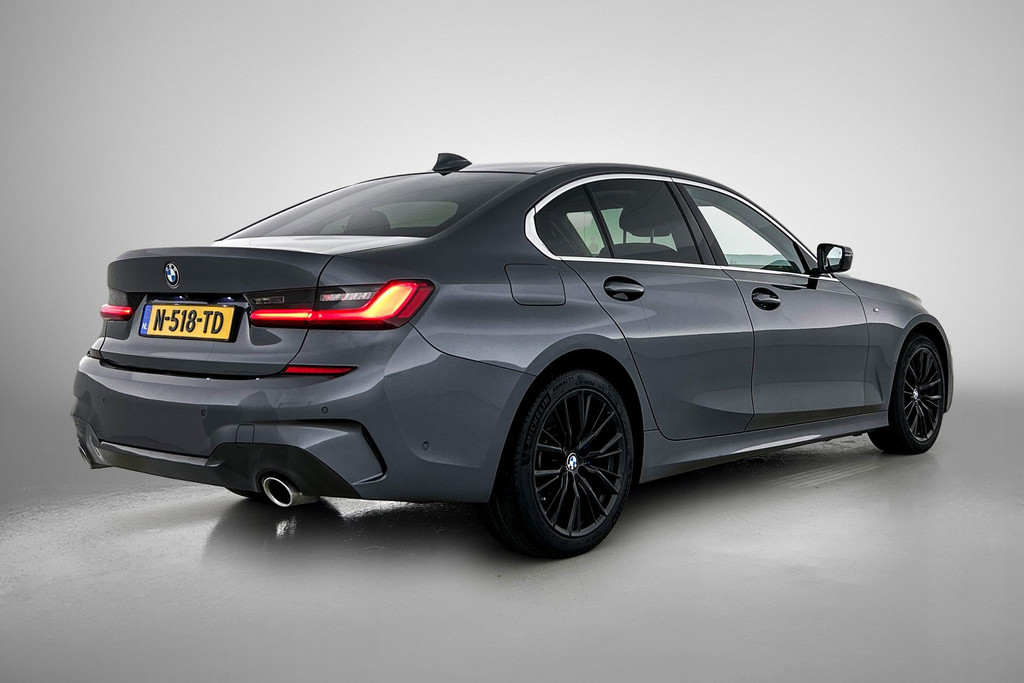BMW 3 Serie 320i M-sport xDrive High Executive(Panorama, StoelV, Carplay, Parkeersensoren, Navi, Camera, Adapt Cruise, Etc) 48712961-11.jpg | Autocentrum Brabant Breda