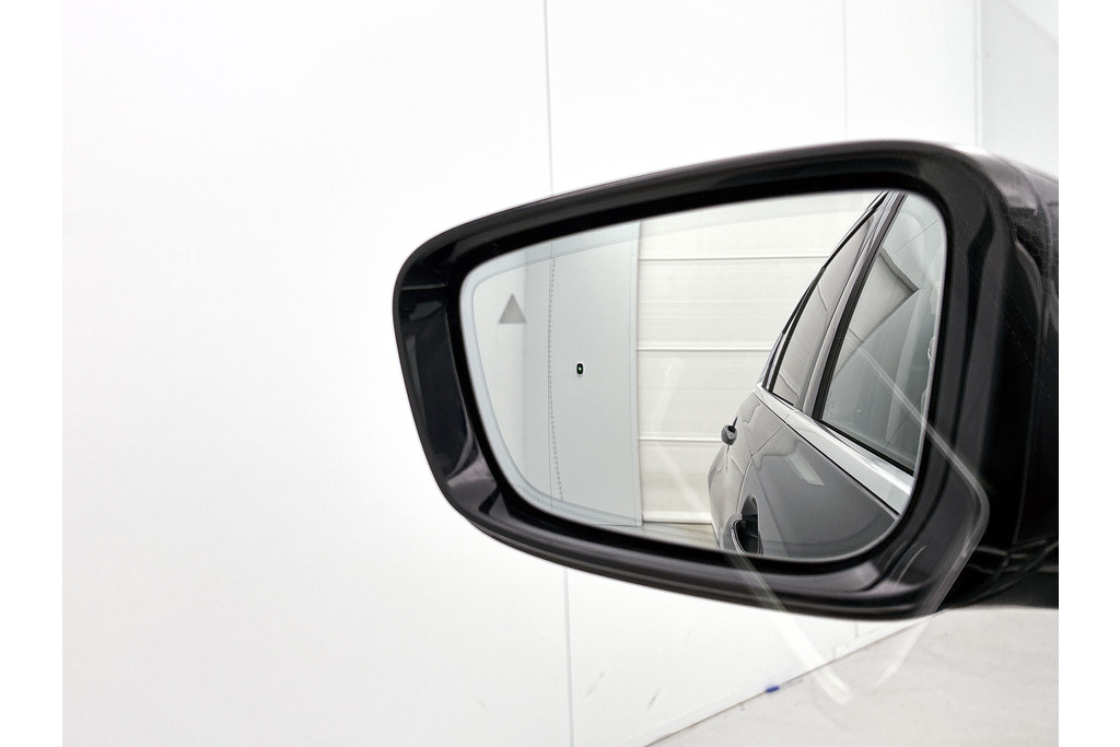 BMW 3 Serie 320i M-sport xDrive High Executive(Panorama, StoelV, Carplay, Parkeersensoren, Navi, Camera, Adapt Cruise, Etc) 48712961-25.jpg | Autocentrum Brabant Breda