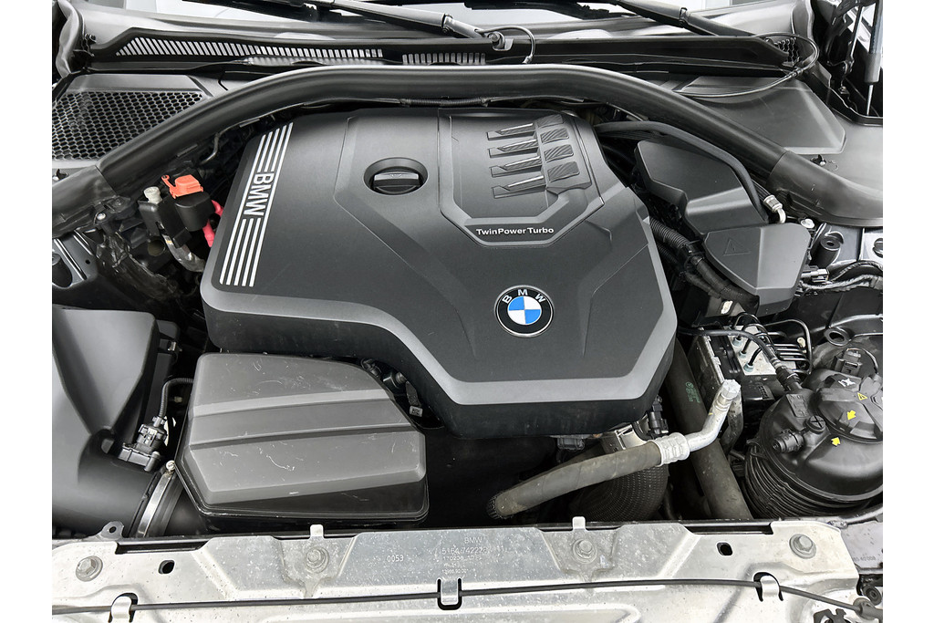 BMW 3 Serie 320i M-sport xDrive High Executive(Panorama, StoelV, Carplay, Parkeersensoren, Navi, Camera, Adapt Cruise, Etc) 48712961-26.jpg | Autocentrum Brabant Breda