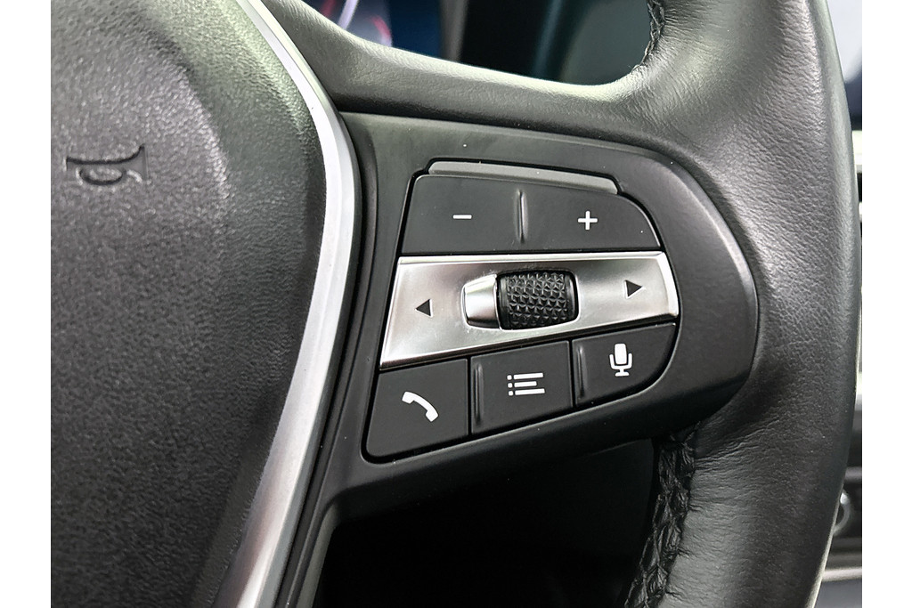 BMW 3 Serie 320i M-sport xDrive High Executive(Panorama, StoelV, Carplay, Parkeersensoren, Navi, Camera, Adapt Cruise, Etc) 48712961-28.jpg | Autocentrum Brabant Breda