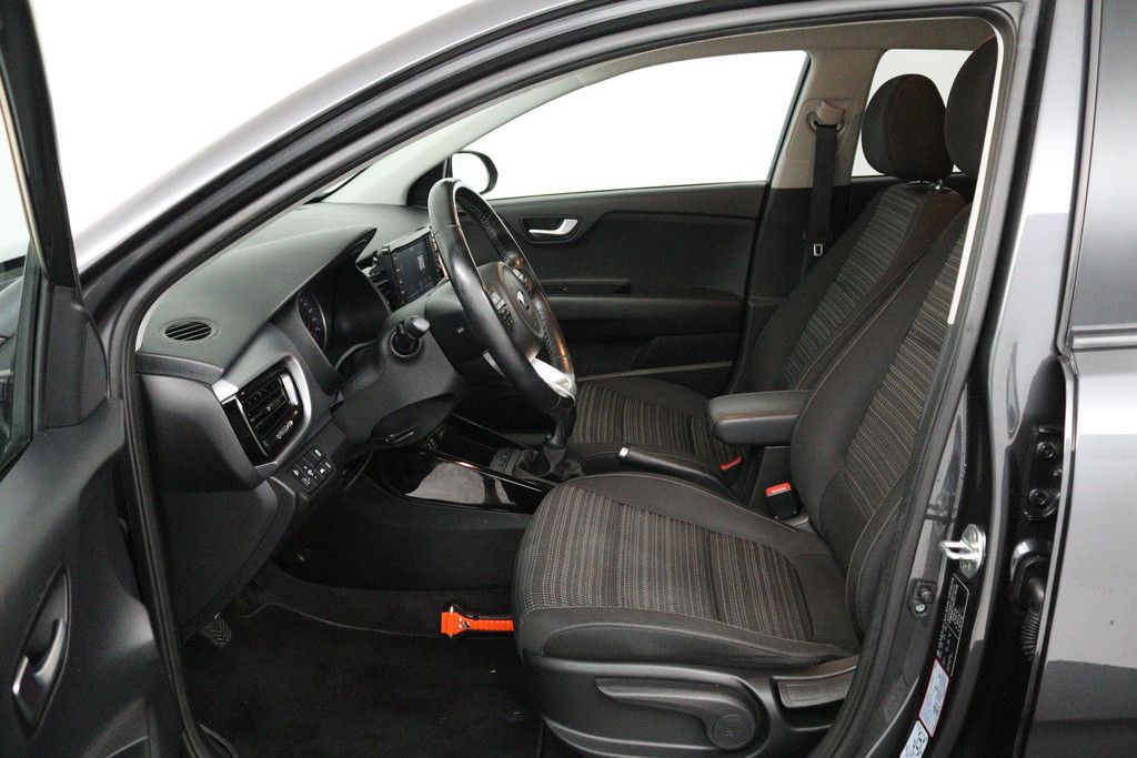 Kia Stonic 1.0 T-GDi DynamicLine (TREKHAAK, ACHTERUITRIJCAMERA, PARKEERSENSOREN, LANE-ASSIST, CRUISE CONTROL) 48719232-20.jpg | Autocentrum Brabant Breda