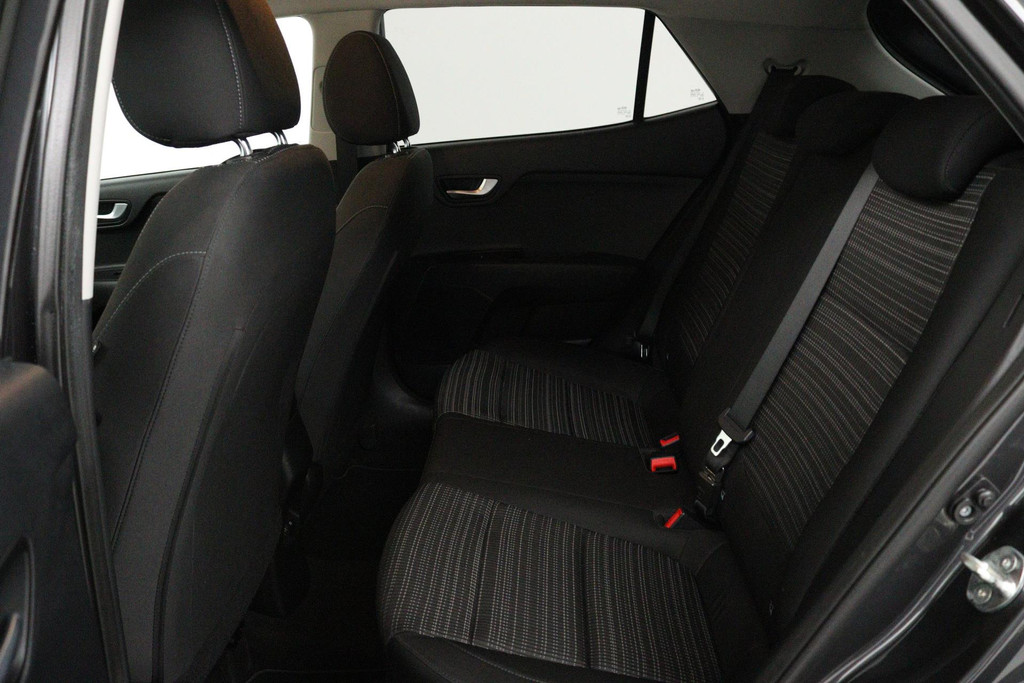 Kia Stonic 1.0 T-GDi DynamicLine (TREKHAAK, ACHTERUITRIJCAMERA, PARKEERSENSOREN, LANE-ASSIST, CRUISE CONTROL) 48719232-21.jpg | Autocentrum Brabant Breda