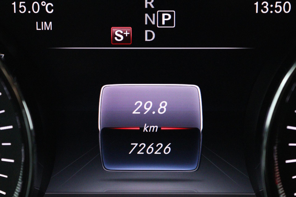 Mercedes-Benz E-Klasse 200 Business (SFEERVERLICHTING STOELVERWARMING, NAVIGATIE, CRUISE CONTROL, PARKEERSENSOREN) 48719381-14.jpg | Autocentrum Brabant Breda