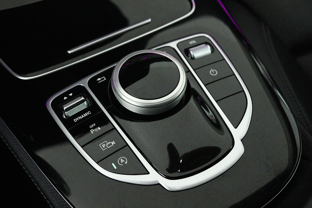 Mercedes-Benz E-Klasse 200 Business (SFEERVERLICHTING STOELVERWARMING, NAVIGATIE, CRUISE CONTROL, PARKEERSENSOREN) 48719381-22.jpg | Autocentrum Brabant Breda