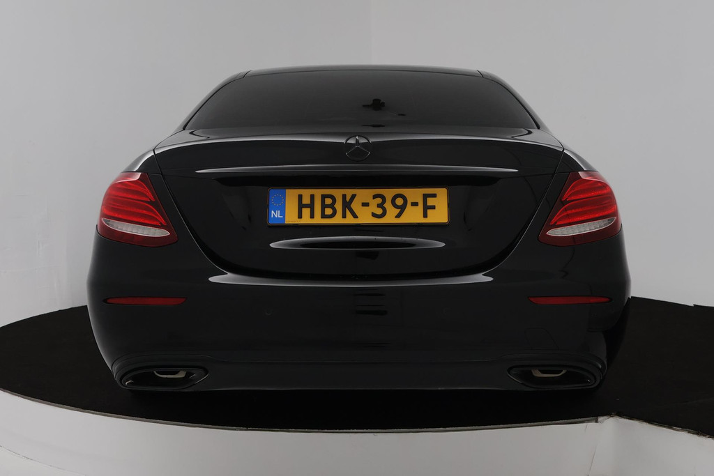 Mercedes-Benz E-Klasse 200 Business (SFEERVERLICHTING STOELVERWARMING, NAVIGATIE, CRUISE CONTROL, PARKEERSENSOREN) 48719381-7.jpg | Autocentrum Brabant Breda