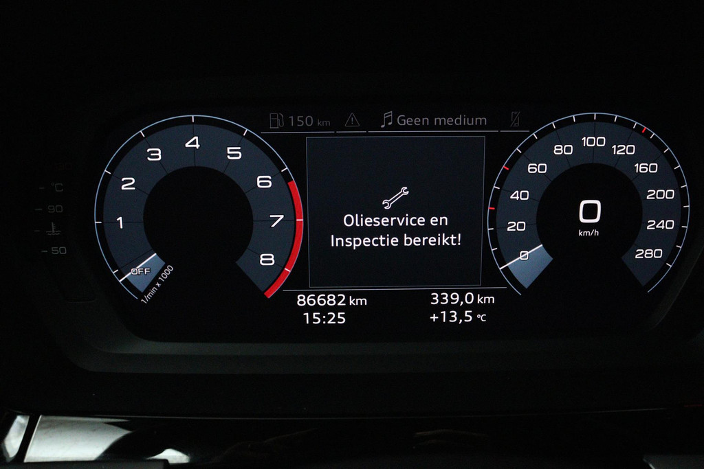 Audi A3 Sportback 30 TFSI Pro Line (DIGITALE COCKPIT, PARKEERSENSOREN, NAVIGATIE, LANE-ASSIST, NAVIGATIE) 48719400-12.jpg | Autocentrum Brabant Breda