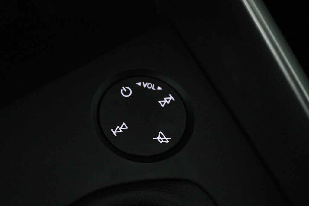 Audi A3 Sportback 30 TFSI Pro Line (DIGITALE COCKPIT, PARKEERSENSOREN, NAVIGATIE, LANE-ASSIST, NAVIGATIE) 48719400-21.jpg | Autocentrum Brabant Breda