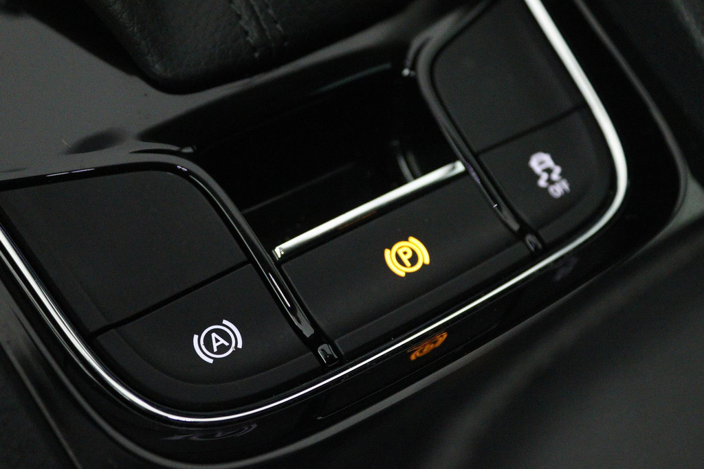 Škoda Karoq 1.5 TSI ACT Business Edition (TREKHAAK, STOELVERVARMING, ACHTERUITIJCAMERA, SFEERVERLICHTING, , NAVIGATIE, CAMERA) 48719536-23.jpg | Autocentrum Brabant Breda