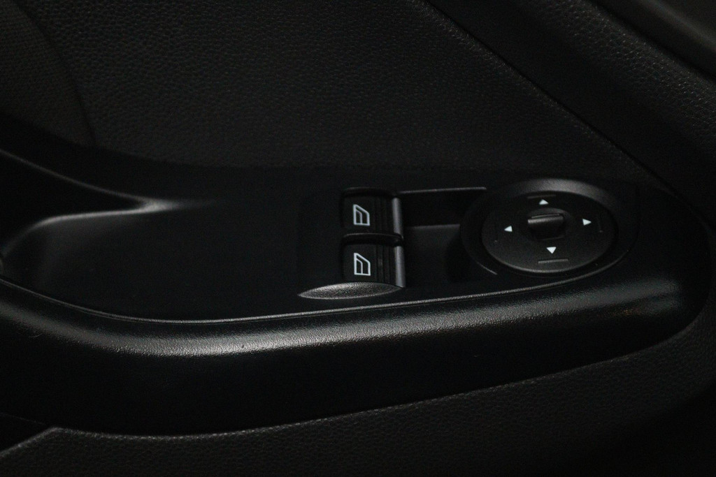 Ford Fiesta 1.25 (AIRCO, BLUETOOTH) 48719729-7.jpg | Autocentrum Brabant Breda