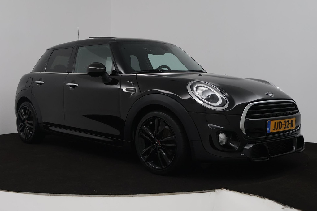 MINI Mini 1.5 Cooper Business Edition (PANORAMADAK, STOELVERWARMING, H&K AUDIO, SFEERVERLICHTING, CARPLAY NAVIGATIE, SENSOREN) 48790606-15.jpg | Autocentrum Brabant Breda
