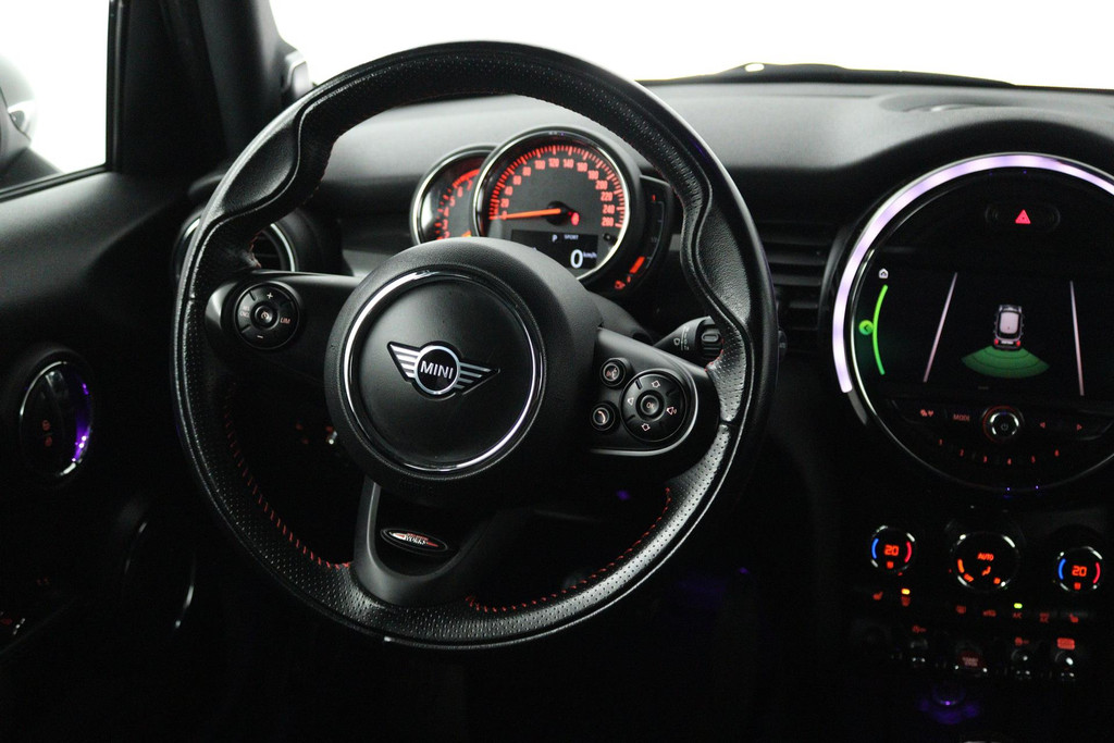 MINI Mini 1.5 Cooper Business Edition (PANORAMADAK, STOELVERWARMING, H&K AUDIO, SFEERVERLICHTING, CARPLAY NAVIGATIE, SENSOREN) 48790606-3.jpg | Autocentrum Brabant Breda