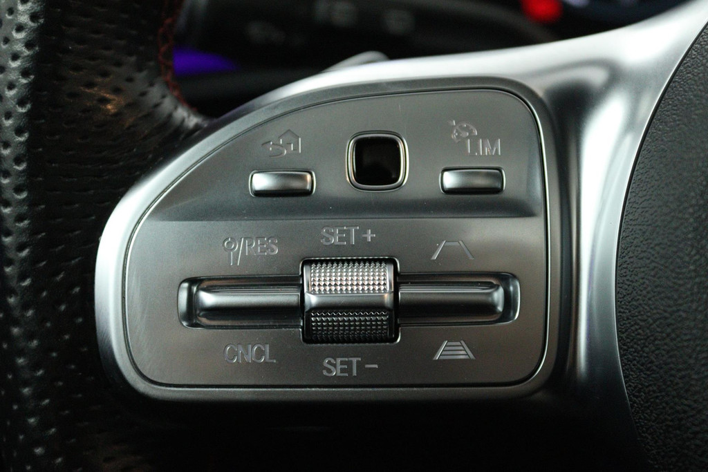 Mercedes-Benz A-Klasse 250 e Business Solution AMG Limited (PANORAMADAK, STOELVERWARMING, SFEERVERLICHTING, ELEKTR STOELEN) 48793785-10.jpg | Autocentrum Brabant Breda