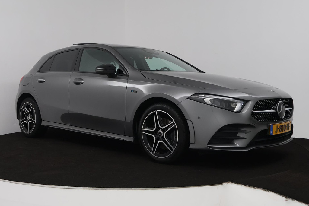 Mercedes-Benz A-Klasse 250 e Business Solution AMG Limited (PANORAMADAK, STOELVERWARMING, SFEERVERLICHTING, ELEKTR STOELEN) 48793785-22.jpg | Autocentrum Brabant Breda