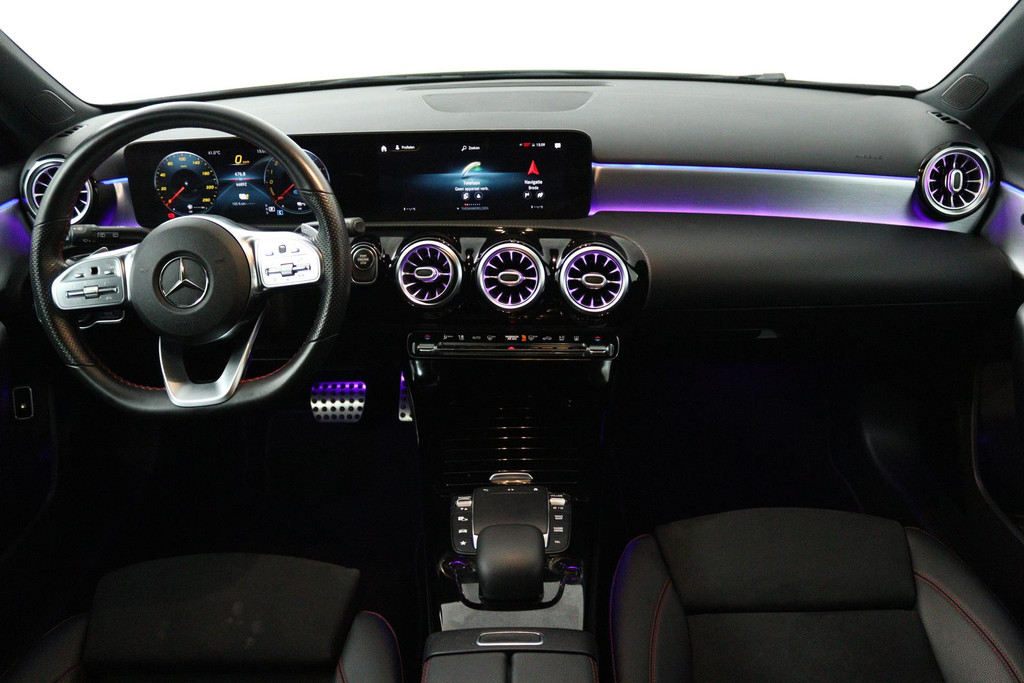 Mercedes-Benz A-Klasse 250 e Business Solution AMG Limited (PANORAMADAK, STOELVERWARMING, SFEERVERLICHTING, ELEKTR STOELEN) 48793785-3.jpg | Autocentrum Brabant Breda