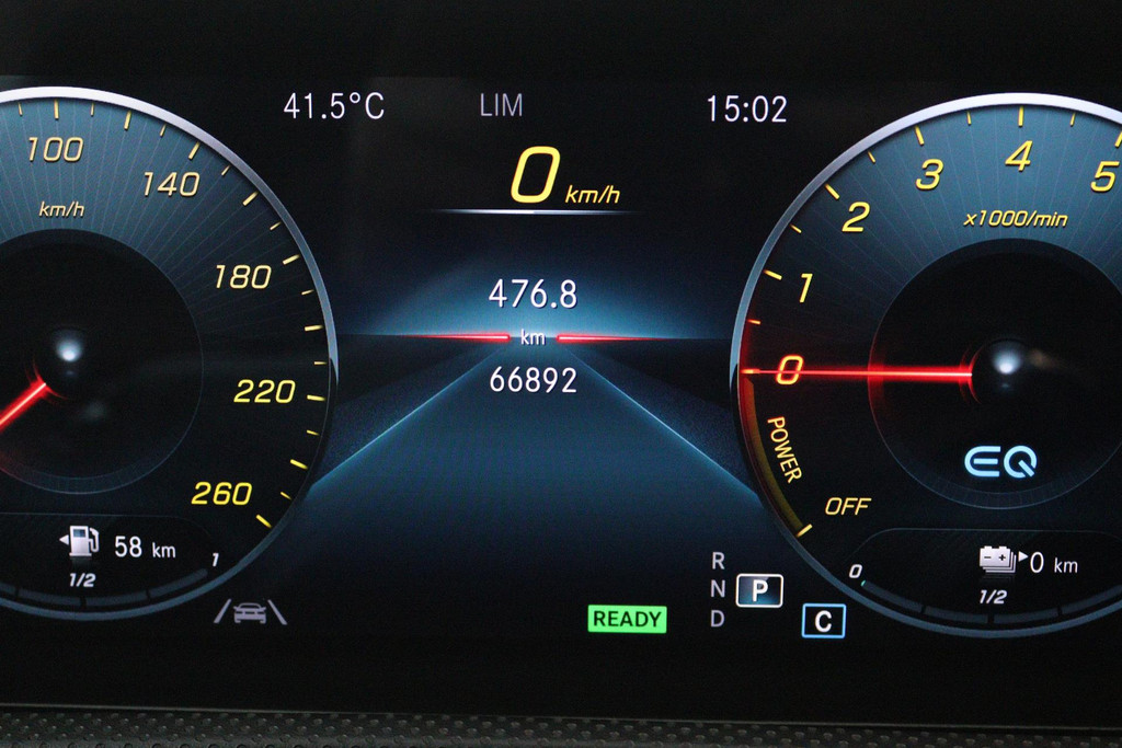 Mercedes-Benz A-Klasse 250 e Business Solution AMG Limited (PANORAMADAK, STOELVERWARMING, SFEERVERLICHTING, ELEKTR STOELEN) 48793785-9.jpg | Autocentrum Brabant Breda